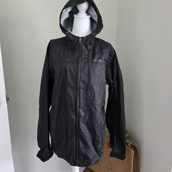 EDDIE  BAUER mens Medium Black, light spring/fall Nylon jacket - Picture 1 of 15